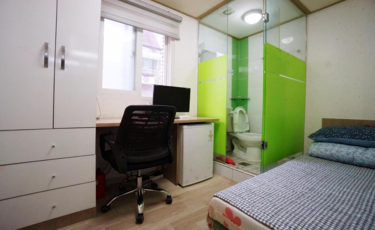 Open House Apgujeong-rodeo ,cony