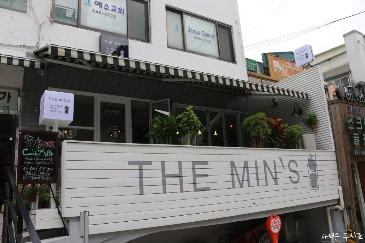 bahay-panuluyan Open House Apgujeong-rodeo ,cony 2*